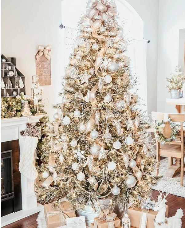 christmas tree with ribbon decorating ideas